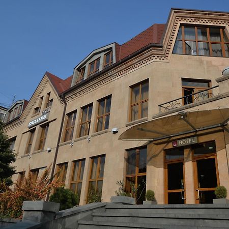 Yerevan Deluxe Hotel מראה חיצוני תמונה