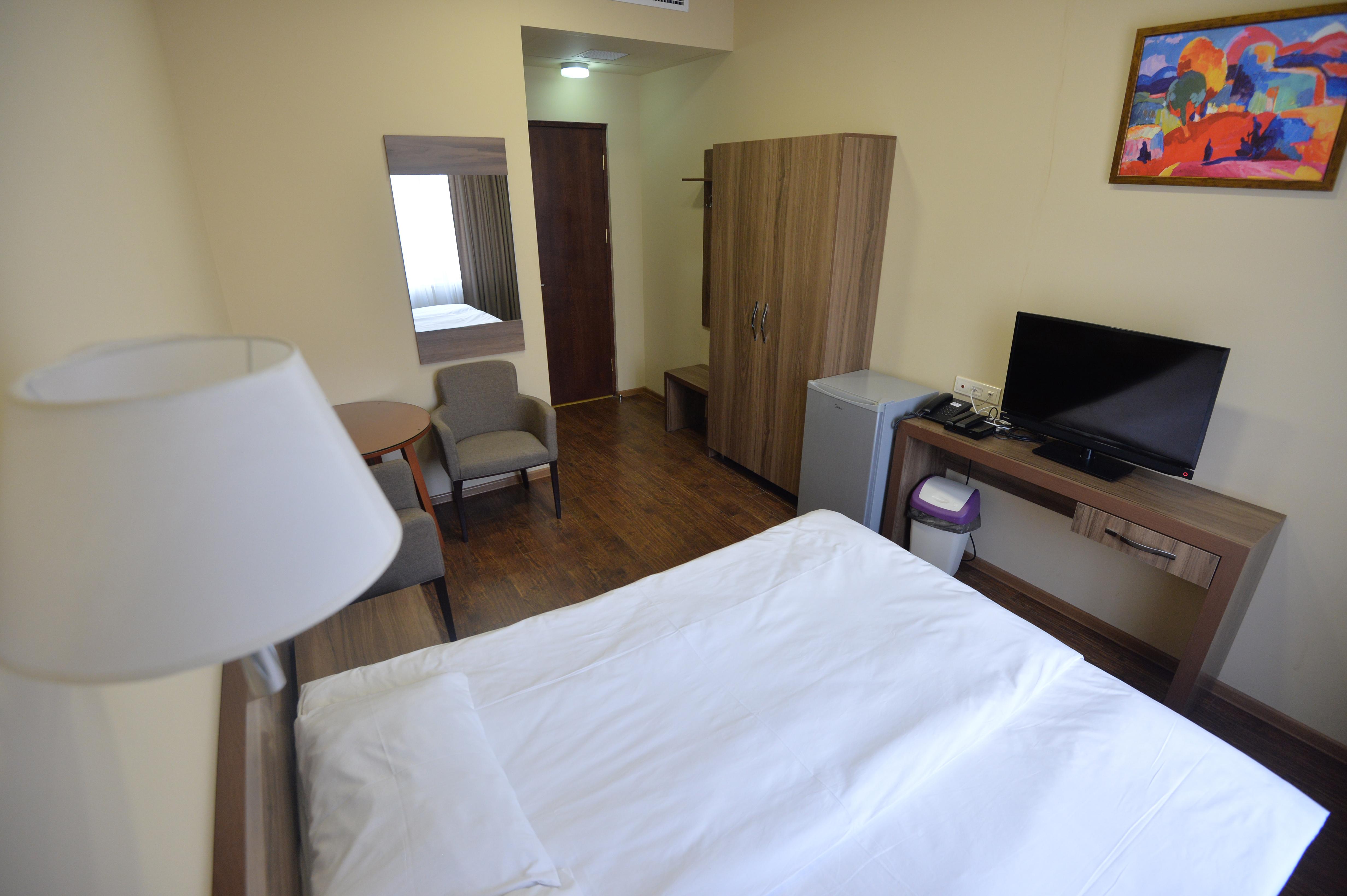Yerevan Deluxe Hotel מראה חיצוני תמונה