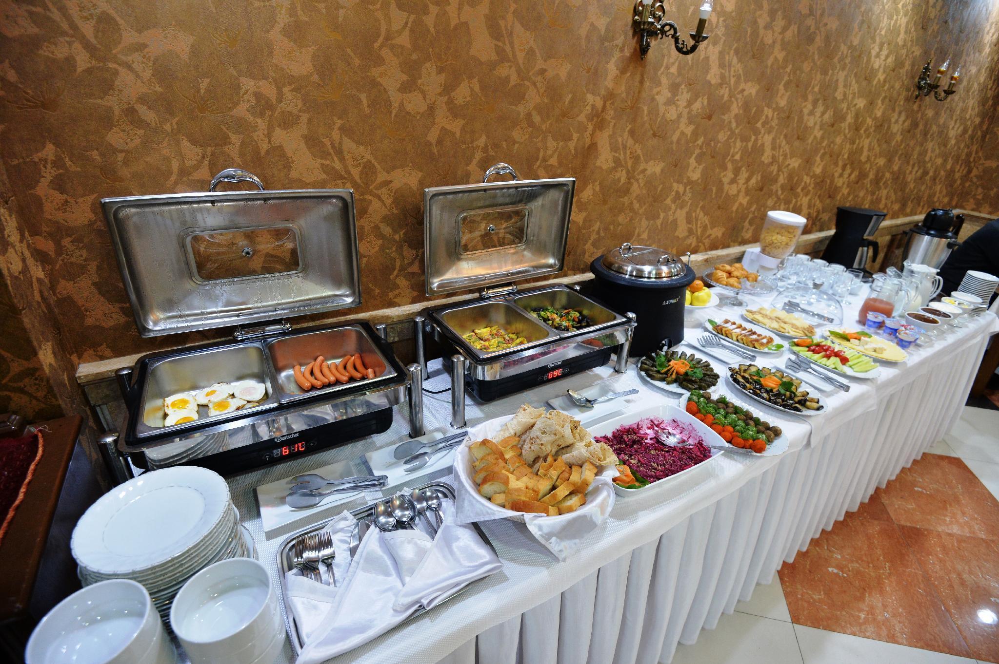 Yerevan Deluxe Hotel מראה חיצוני תמונה