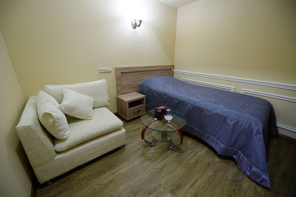 Yerevan Deluxe Hotel מראה חיצוני תמונה
